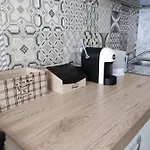 شقة Conte