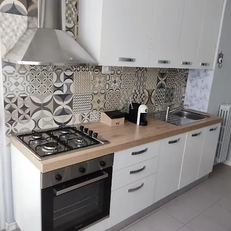 Conte Βερτσέλλι